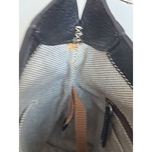 Dooney And Bourke Pebble Leather Crossbody Shoulder Bag Black Magnetic Snap Hobo - Picture 13 of 16